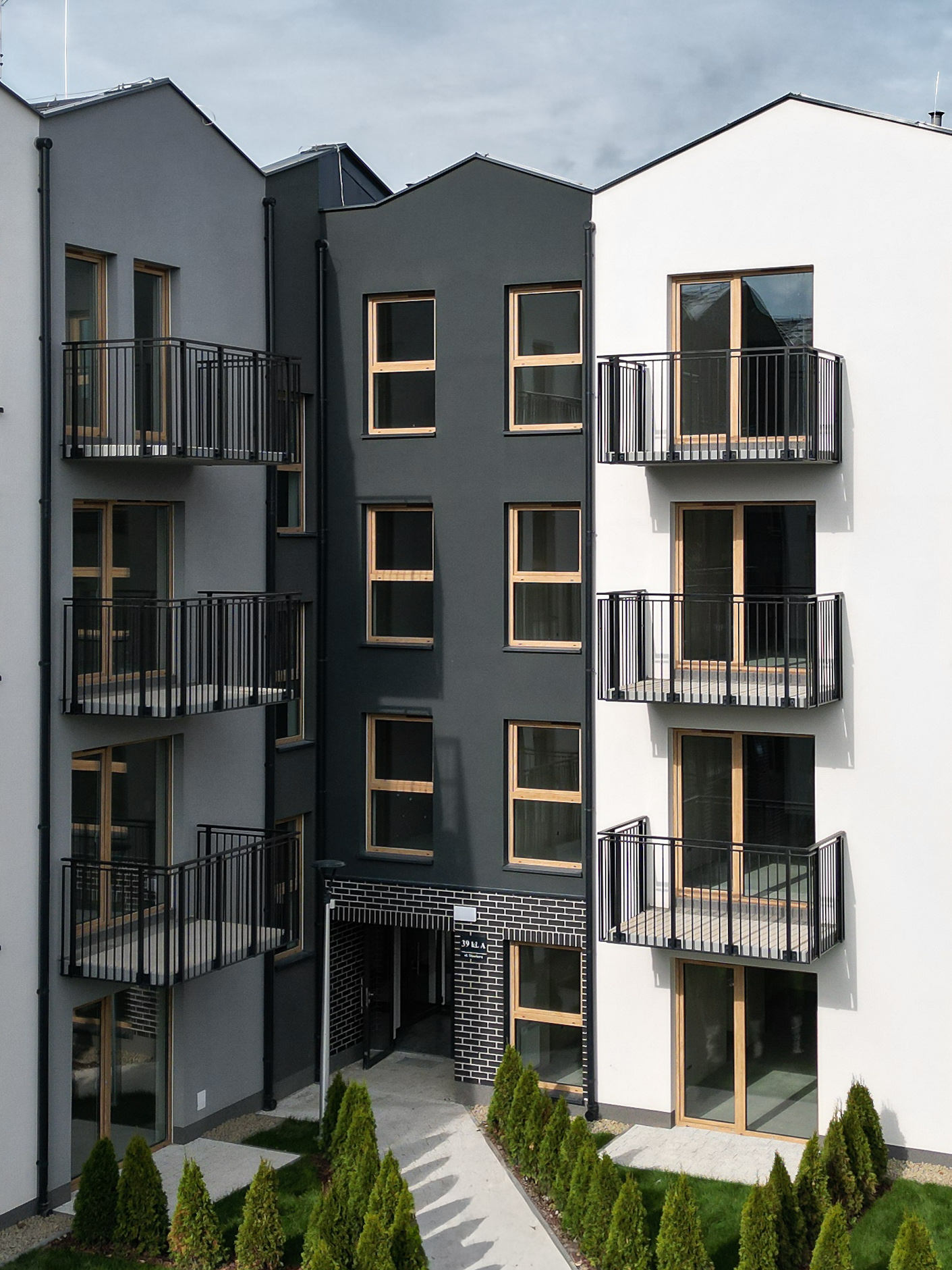 Projekt osiedla wielorodzinnego – OK OFFICE - ujęcie 2